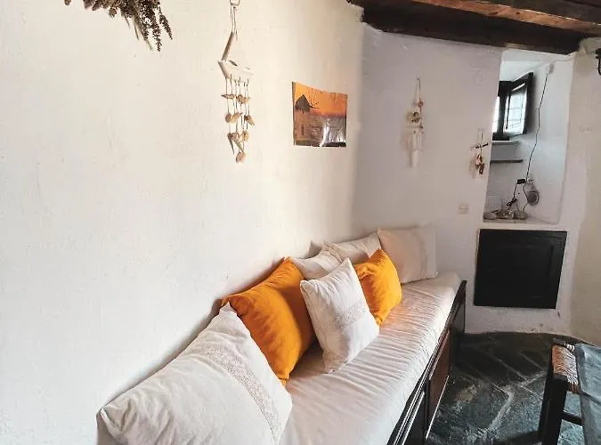 The Windmill Nyaraló Szérifosz